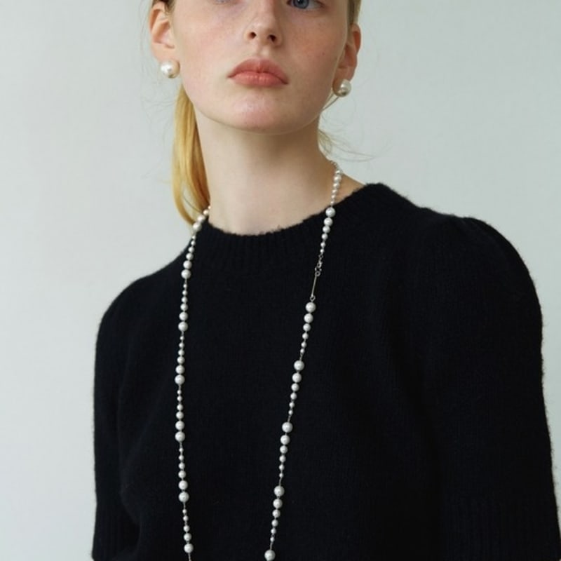 LOVE ME MONSTER Slim Cone Pearl Long Necklace