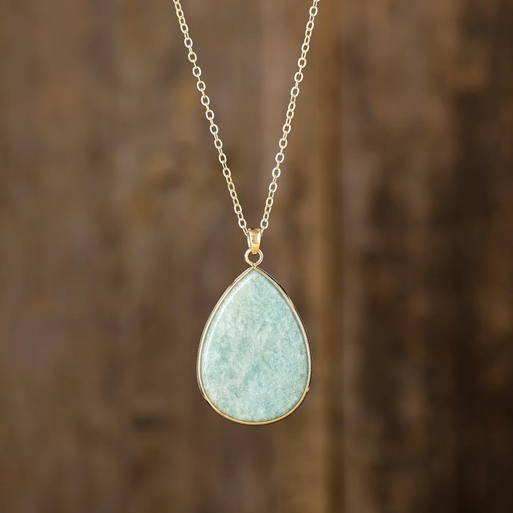 Hot-selling simple natural stone water drop pendant copper-plated real gold necklace couple daily jewelry gifts