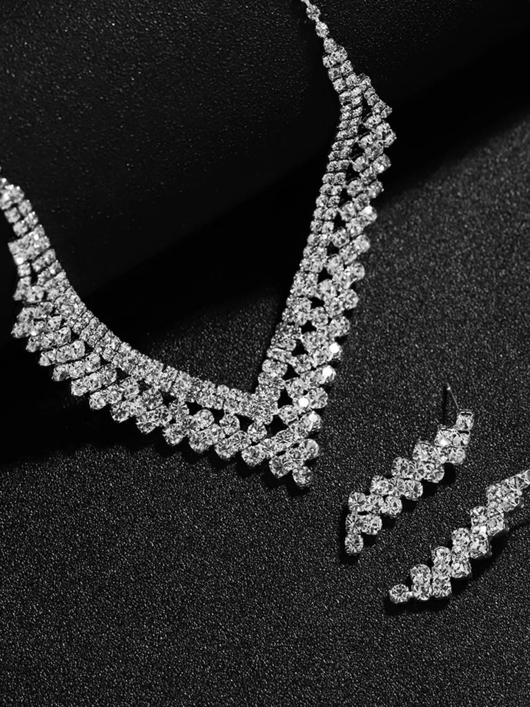 3-teiliges Damen-Minimalistisch-Leicht-Luxus-Zirkon-Set, Geometrische Kegel-Strass-Halskette, Ohrringe, Bankett-Hochzeitskleid-Accessoires