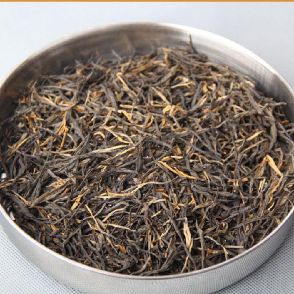 Wholesale Fengqing Dianhong Black Tea, Pine Needle 1 Bud 2 Leaves, Straight Strips