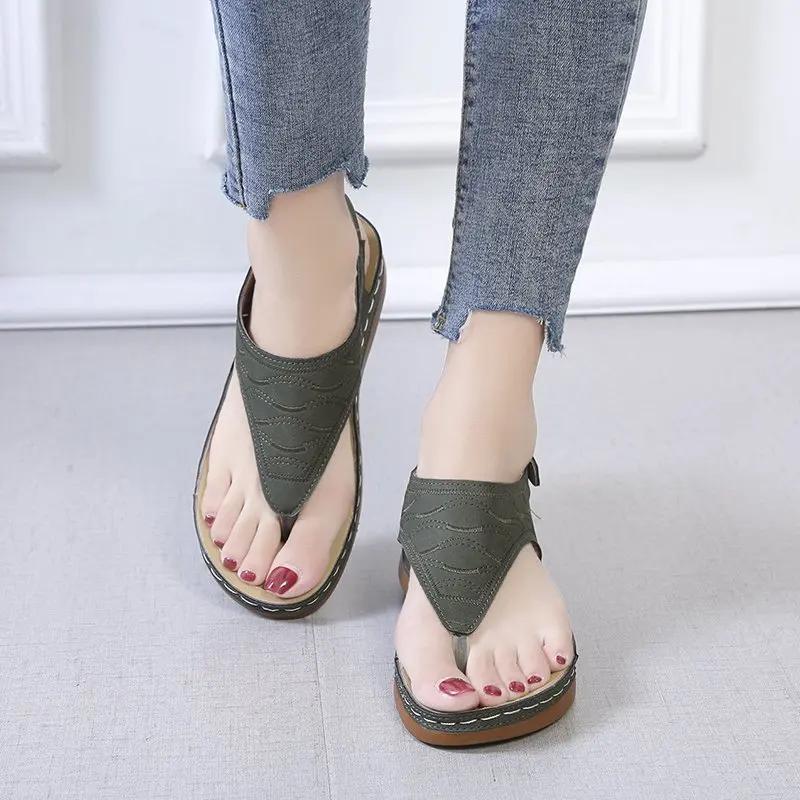 Trendy and Comfortable Sandals 2024 Summer New Roman Style Minimalist Herringbone Slippers Luxury Sandals Women Designers