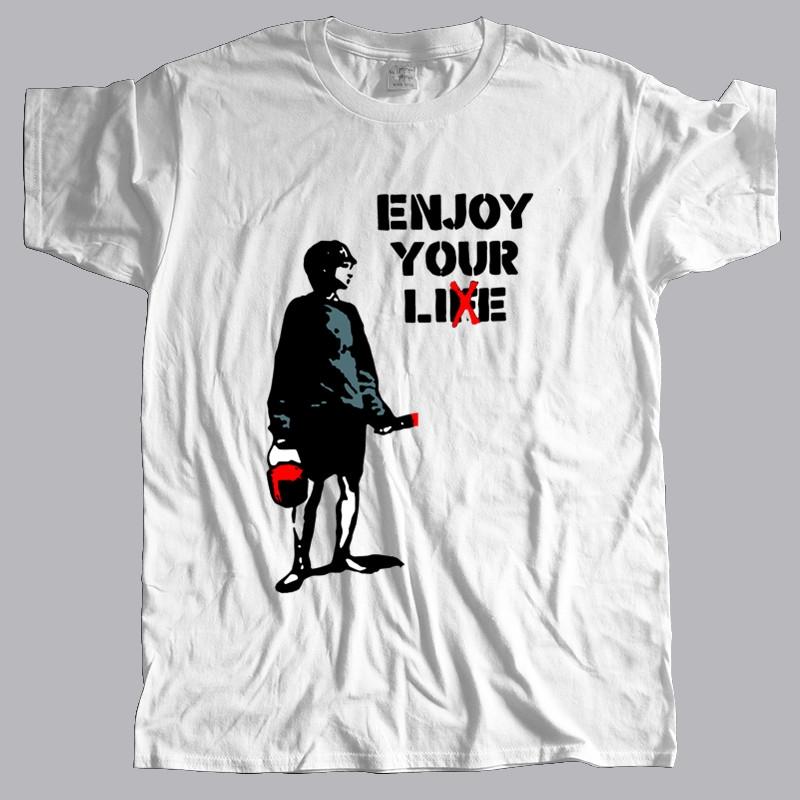 Men o-neck tshirt fashion brand t-shirt black new Banksy Enjoy Your Life Living A lie London Street Art Mens Tshirt S разноцветный