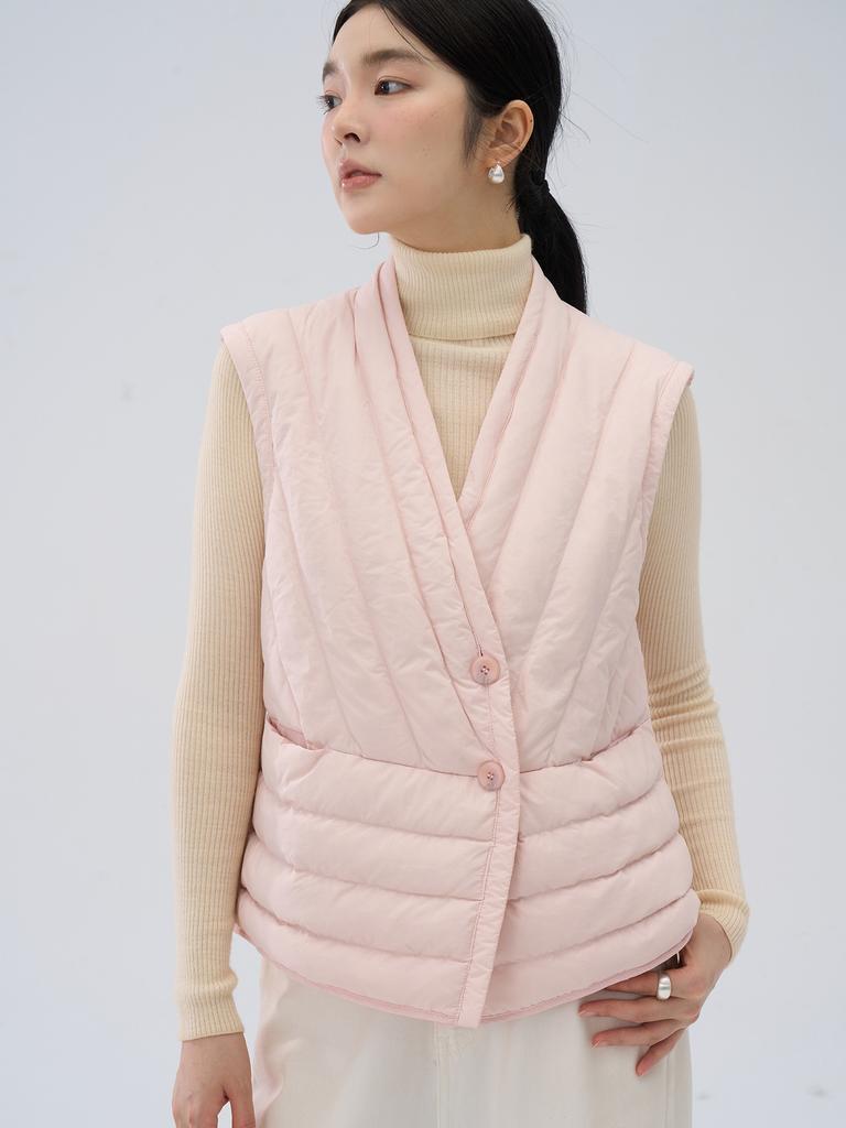 Autumn and winter new light down jacket women's short V-neck white duck down liner to keep warm, fashionable and slim