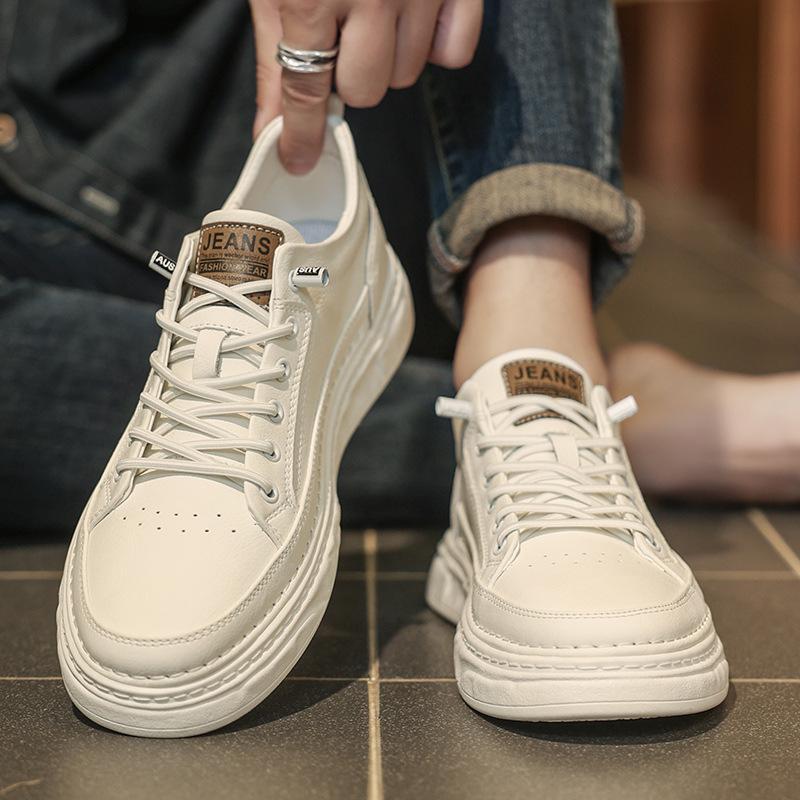 

Маленькие белые туфли мужские 2024 новые популярные зимние дышащие мужские повседневные кеды мужской костюм белые туфли мужская обувь 39 бежевый