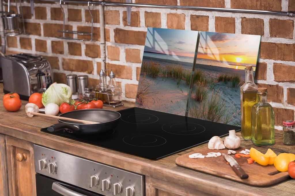 SZKLANA PŁYTA OCHRONNA NA KUCHENKĘ 70x52 PLAŻA