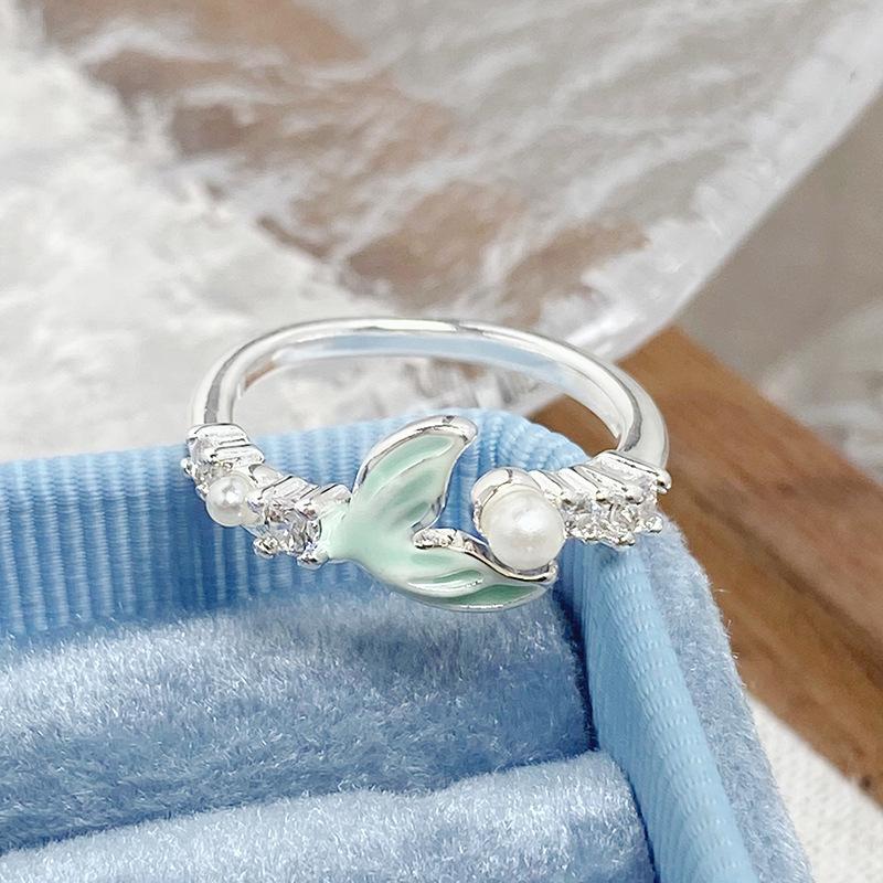 [Mermaid Whispers] Fish Tail Enamel Dripping Oil Zir*****Pening Ring Exquisite Simple Advanced Sense Stacked Ring Woman