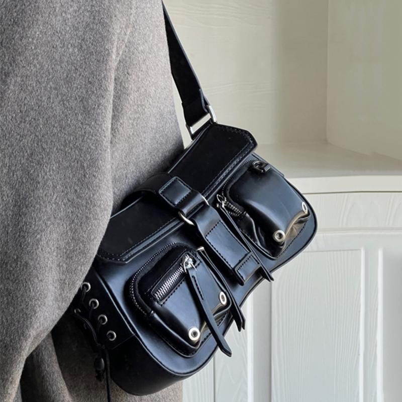 Gothic Punk Cool Dámská taška do podpaží Dívčí Tašky přes rameno Módní Design PU Kůže Dámské Vintage Malé kabelky Tote