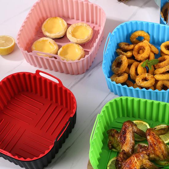 Square Air Fryer Liner Silicone Baking Mat 6.7 Inch Non-Stick Oven Safe Tray BPA-Free Air Fryer Basket for Even Cooking