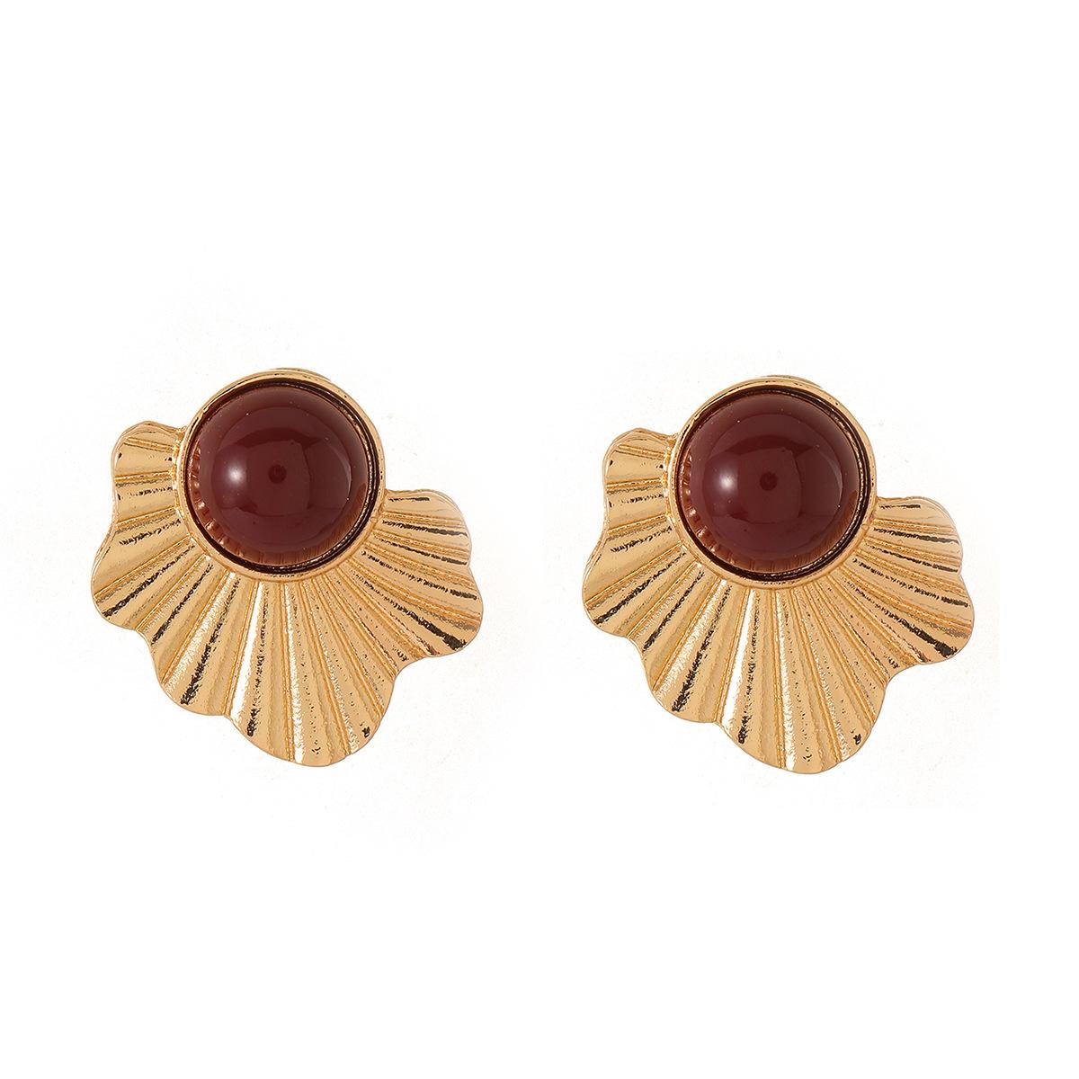 Hot-selling French retro earrings women s light luxury temperament round sun radiation line earrings