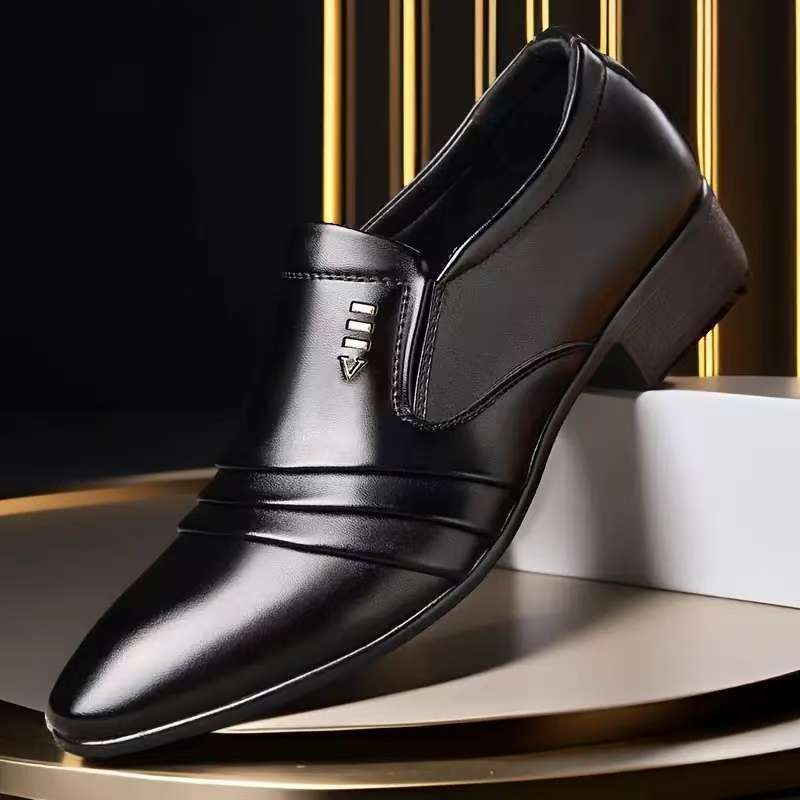 

2025 популярные мужские деловые кожаные туфли, повседневные универсальные мужские туфли, тренд, остроносые, большие размеры, кожаные туфли 48 чёрный