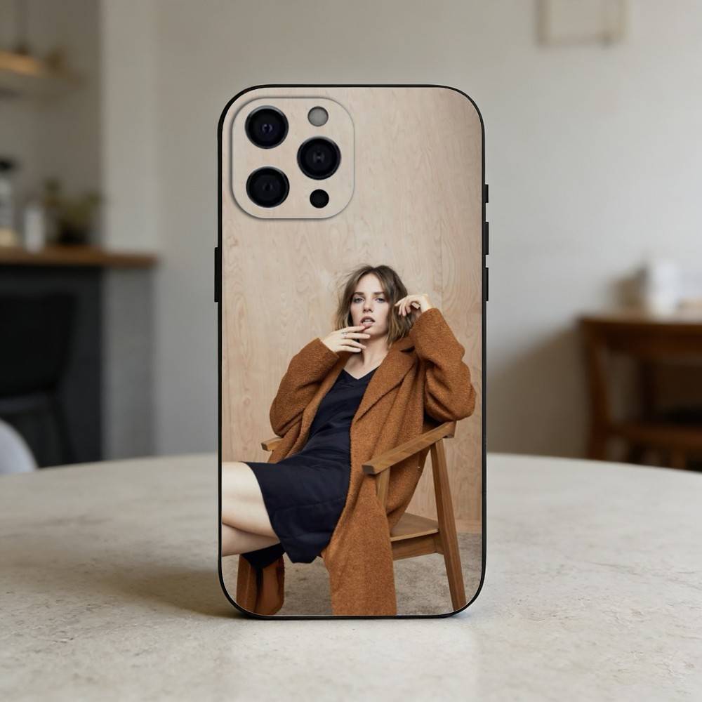 american maya hawke     Phone Case For iPhone 17,16,15,14,13,12,11 Plus,Pro Max,SE4Soft Silicone Black Cover