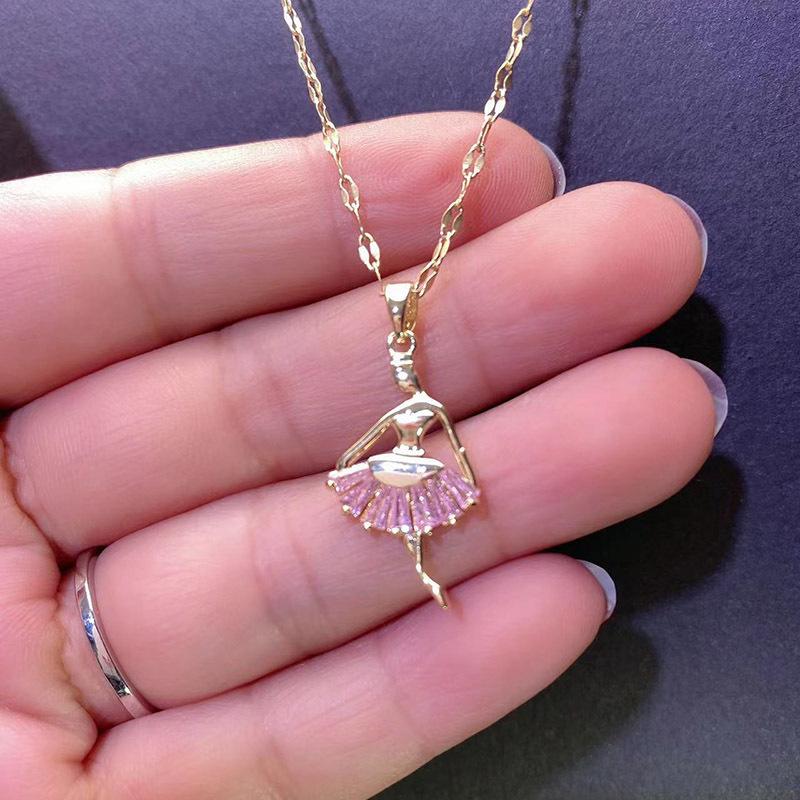 Non-Fading Luxury Maple Leaf Butterfly Clavicle Necklace