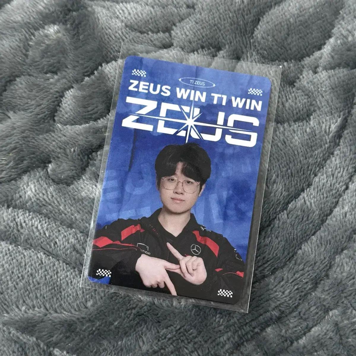 

Hanwha Life Zeus Yeokjogong Photocard