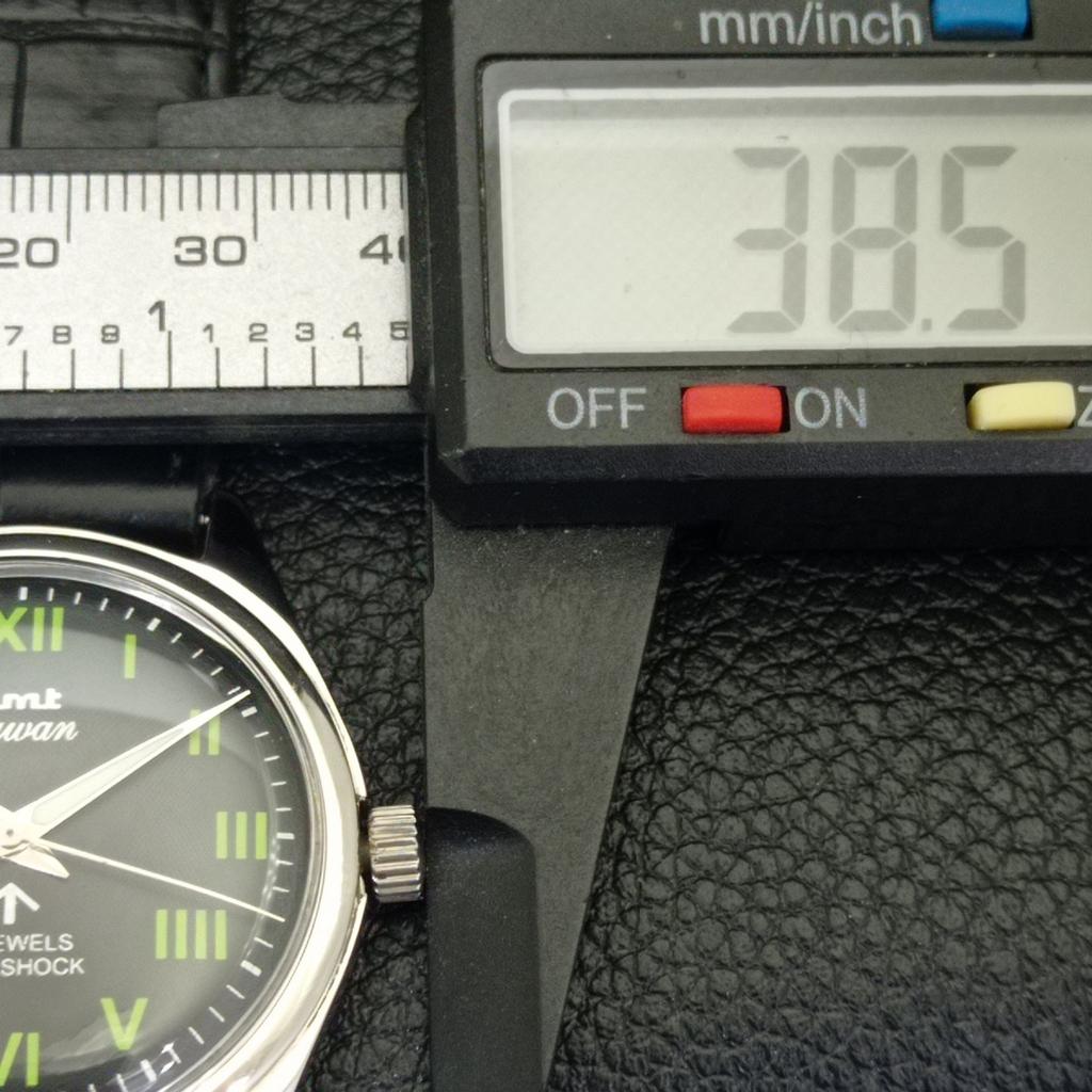 HMT JAWAN VINTAGE HAND-WINDING INDIAN MENS BLACK COLOR DIAL WATCH a700268-5 R202-a700268