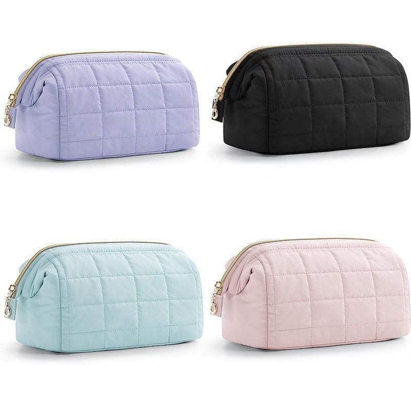 Cloud Pattern Large Capacity Travel Makeup Bag With Waterproof Design For Women