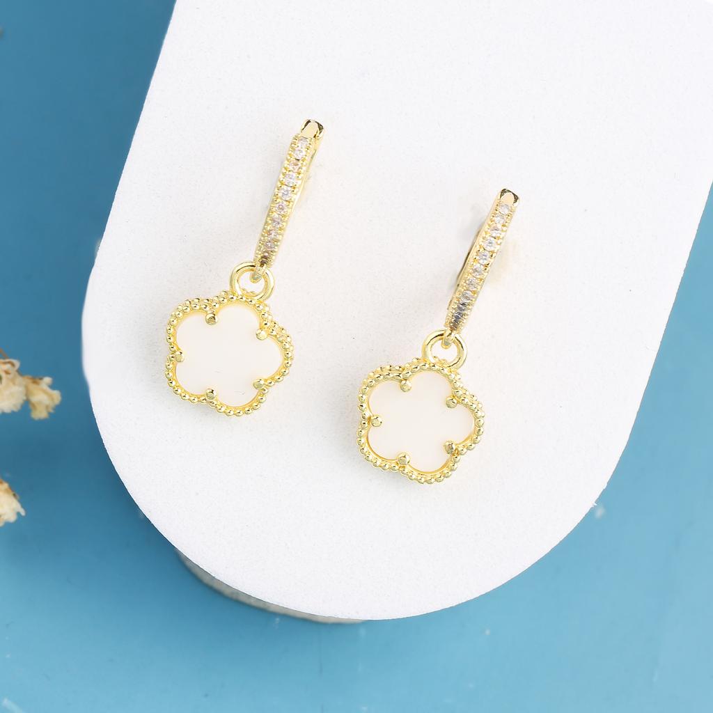 High Quality Natural Stone Five Leaf Flower Drop Earrings Simple for Woman Fashion Party Trend Zircon Jewelry Clover Gift