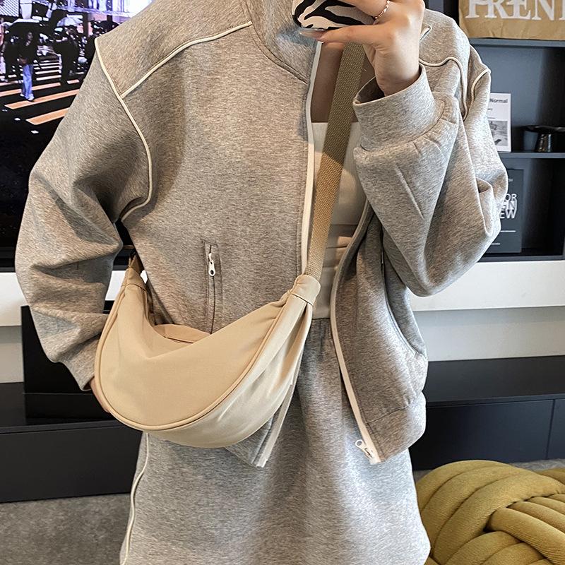 Casual simple dumpling bag nylon canvas bag female messenger bag versatile breast bag lightweight underarm bag