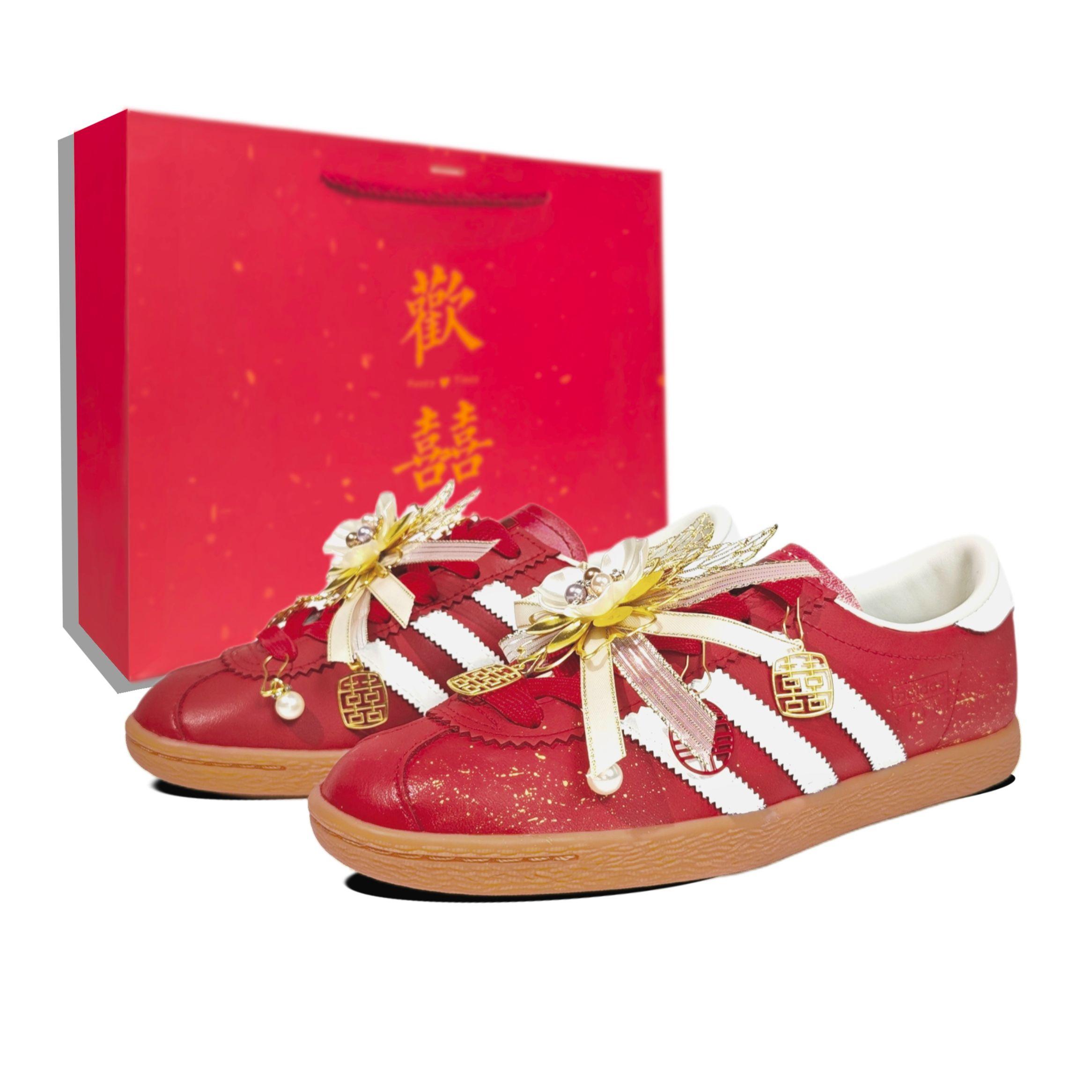 

Adidas Originals Stadt Eternal Love Abrasion Resistant Low top Skateboard Shoes Unisex JR8311(Team1137-) 36⅔