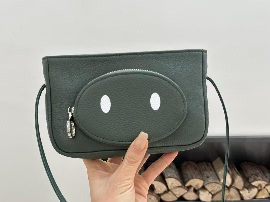 

2025 Versatile Coin Purse & Earphone Holder: Cute Genuine Leather Women s Shoulder & Phone Bag 18cm L x 3cm W x 11cm H светло-зеленый