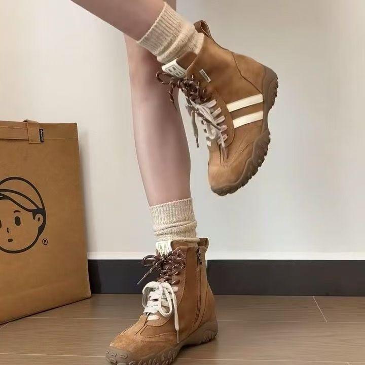 Niche Women's 6cm Height-Boost High-Top Sneakers for Autumn/Winter 2025