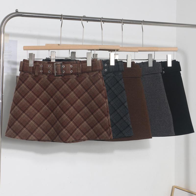 Women's High Waist Plaid Wool Skirt with Belt - Winter A-line Hip-Hugging Short Skirt