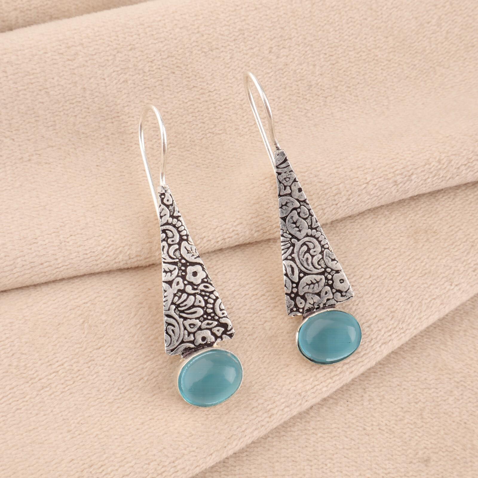 

Натуральный синий камень «кошачий глаз» Ювелирные изделия из серебра 925 пробы Ручная работа Серьги 1,9 EE-165-40