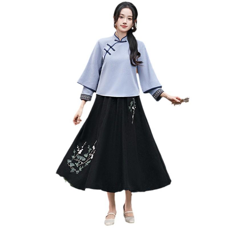 Retro Student Cheongsam Hanfu Women's Two-Piece Set - Diagonal Placket & Frog Buttons Tea Suit