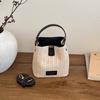 Large-capacity Hand-held Crossbody Bag Suitable for Commuting To Work and Versatile In Use