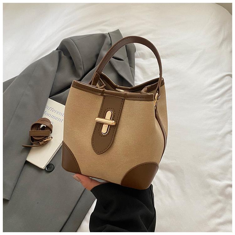 Large-capacity Contrasting Color Bucket Small Bag Women's 2025 New Fashion Hand-held Versatile Messenger Bag, Premium Texture Shoulder Bag
