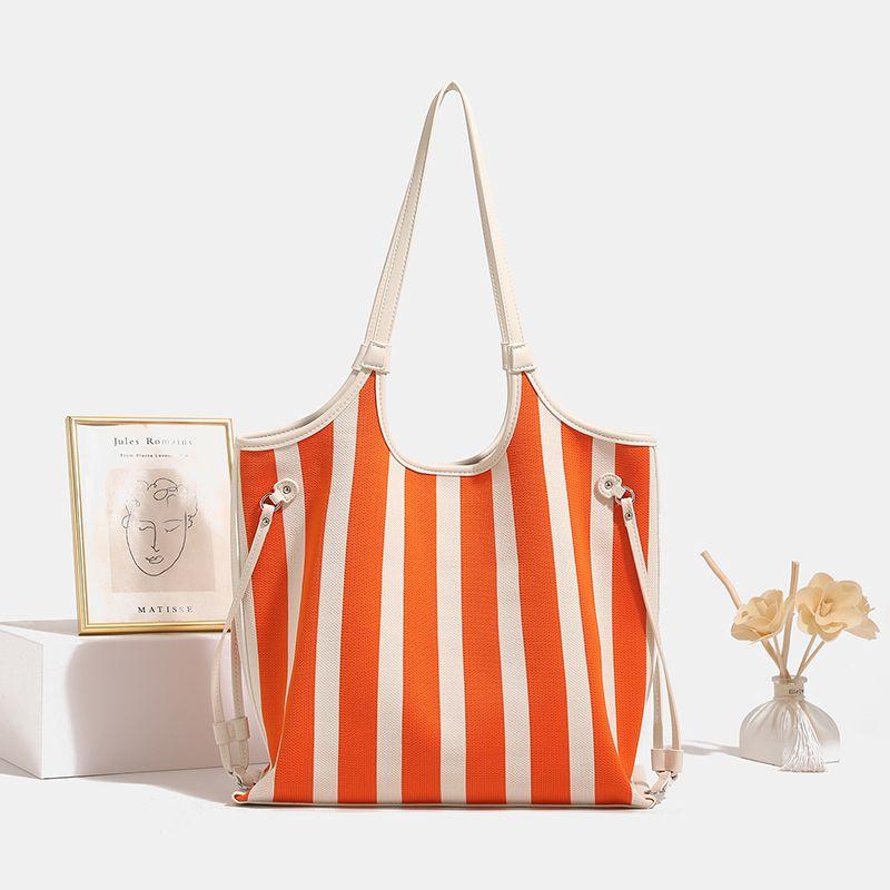 

Hong Kong Brand Fashion Canvas Bag Female 2025 New Arrival Underarm Bag Versatile Large Capacity Commuter Tote Orange(Concerned about the shop gift bag)