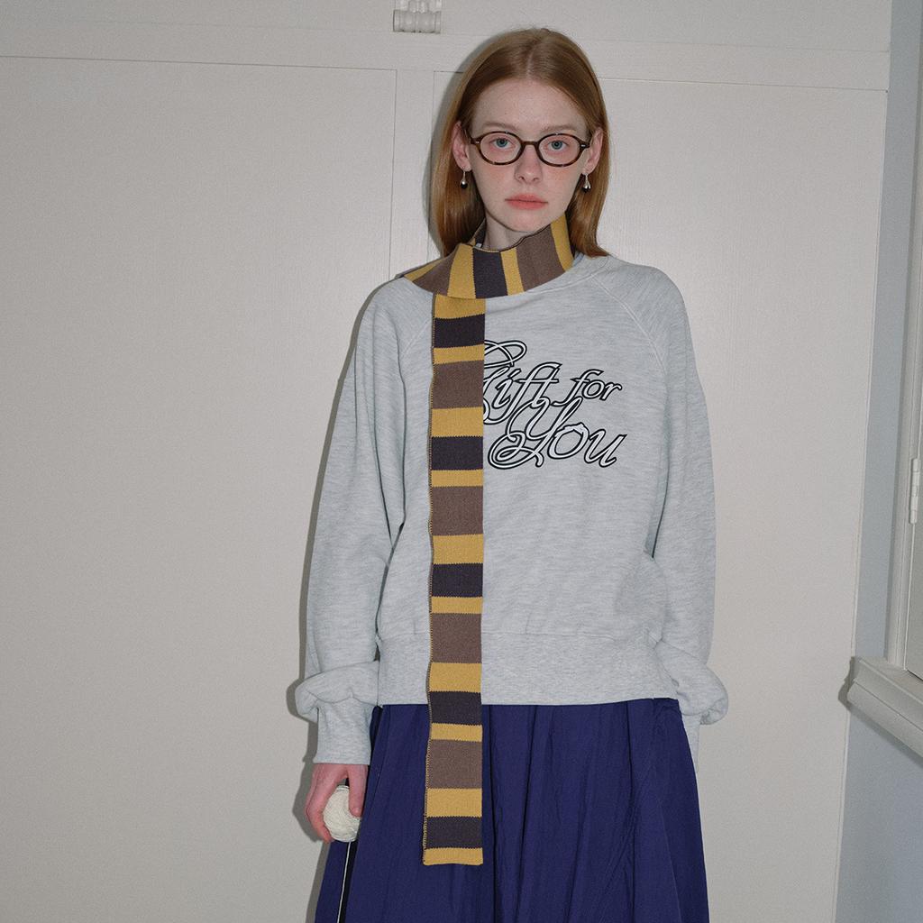 Color blocked Striped Knitted Thin Scarf Concave Shape Artifact Decorative and Versatile Knitted Woolen Scarf for Women in Autumn and Winter.