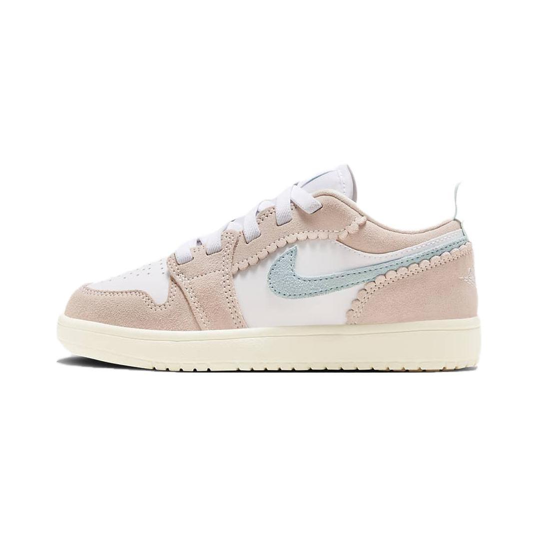 

Jordan 1 Low Alt SE с волнистым краем Guava Ice PS DZ6961-800 28