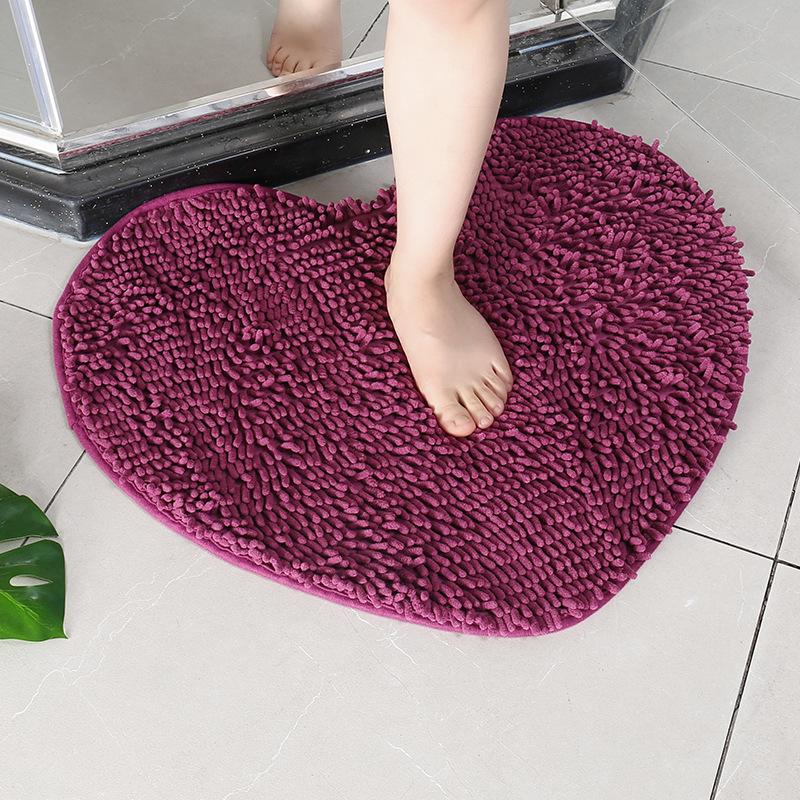 Chenille Heart Bathroom Floor Mats Home Bedroom Bathroom Entrance Non-slip Absorbent Foot Mat Luxury Bathroom Set