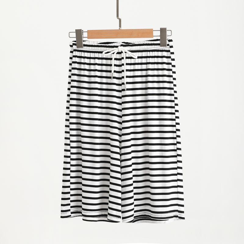 

Модальные полосатые укороченные брюки Женские летние тонкие с высокой талией Домашние шорты Большого размера Повседневные брюки Свободные с широкими штанинами Пижамные брюки White Stripes L (Recommendation 40.00 kg-55.00 kg