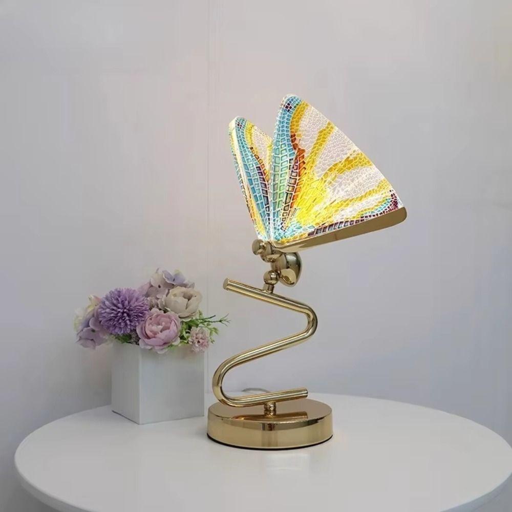 Modern Design Butterfly Table Lamp Luxury Light Nordic Style Bedside Lamp Butterfly Lampshade LED Technology Lighting Fixtures