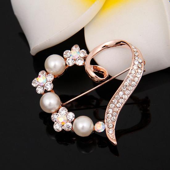 Yousheng Shining Rhinestones Faux Pearls Brooch Pin Exquisite Decorative Flower Hollow Heart Shape Pin Costume Accessories