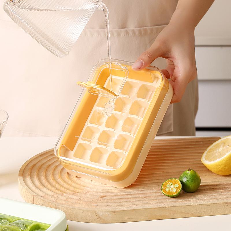 Food-Grade Ice Cube Tray with Lid: Homemade Ice Storage Box for Freezer