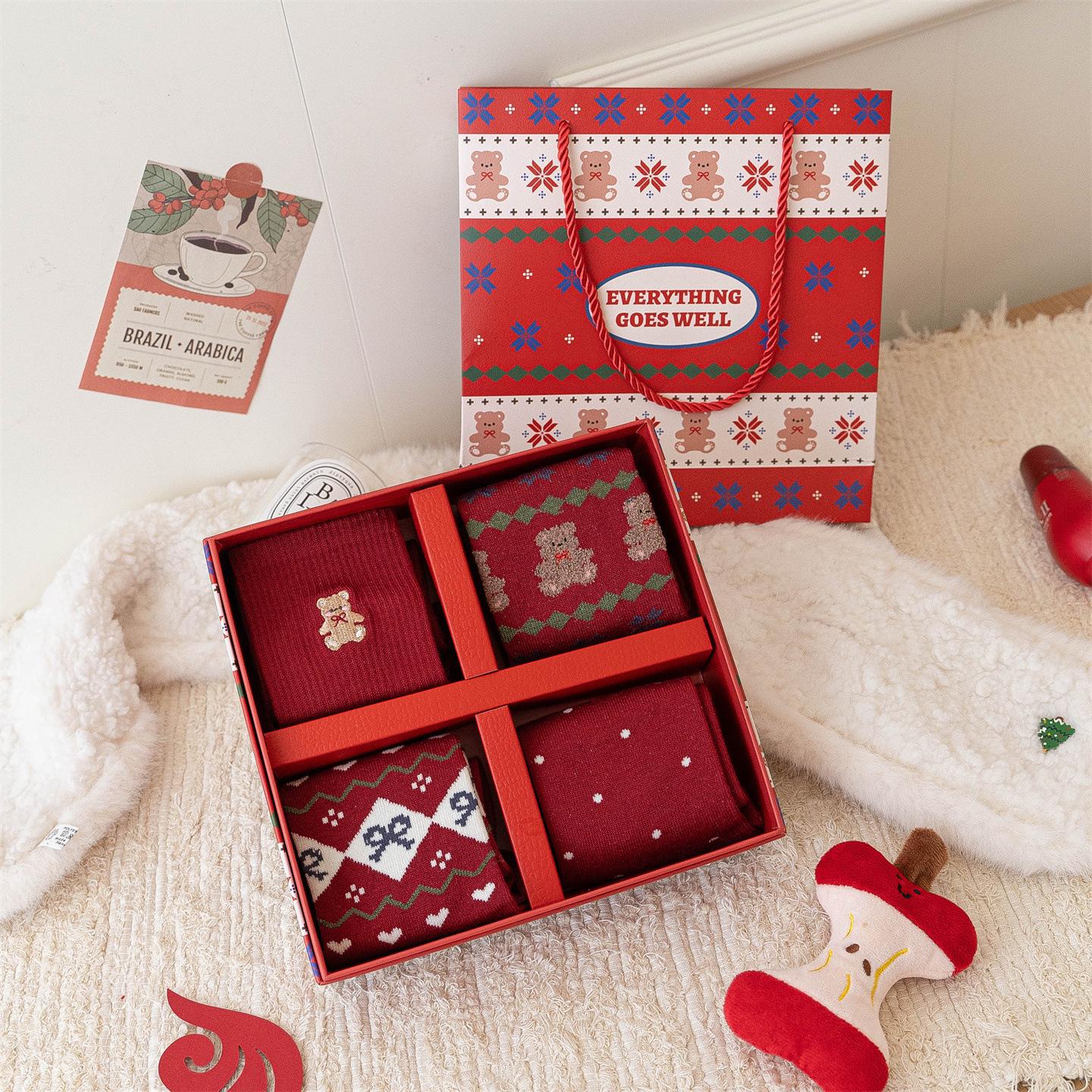 Four Pairs Of Gift Box Socks, Big Red Wool Socks For The Year Of The Horse And New Year, Warm Cartoon Bear Medium Tube Socks.