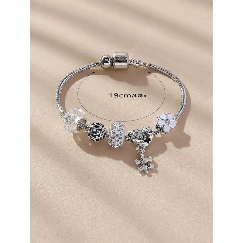 1 Pan Family Bracelet Fashionable and Niche Design, Light Luxury and High-end, Peach Blossom Bracelet for Women's Bracelets