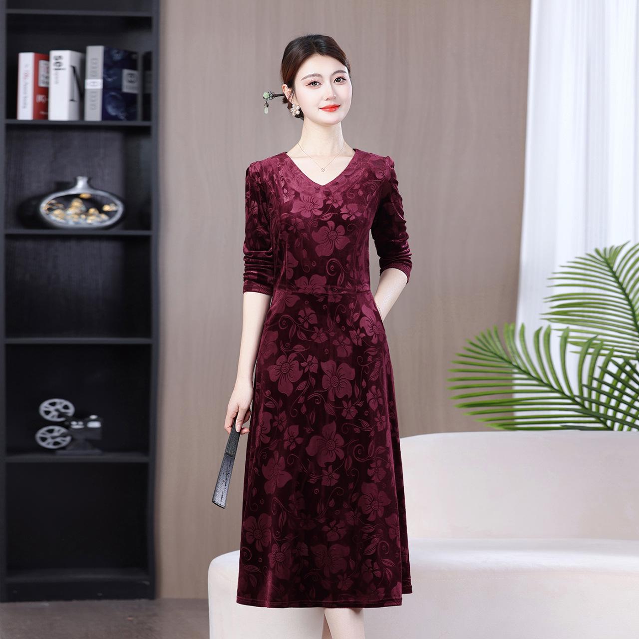 

Women s Gold Velvet 3D-Printed Dress - Plus Size, Slimming, Elegant, Knee-Length Skirt for Spring, Autumn, Winter 6XL 150-160 Jin червоний