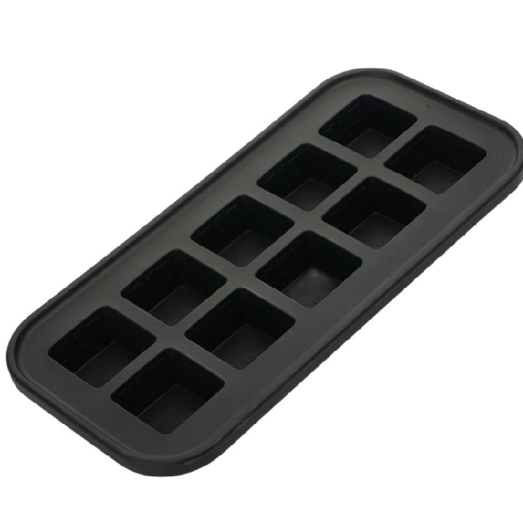 

Durable Silicone Ice Cubes Maker With Snap On Lid Ice Block Maker For Entertaining And Everyday Kitchen Use чорний
