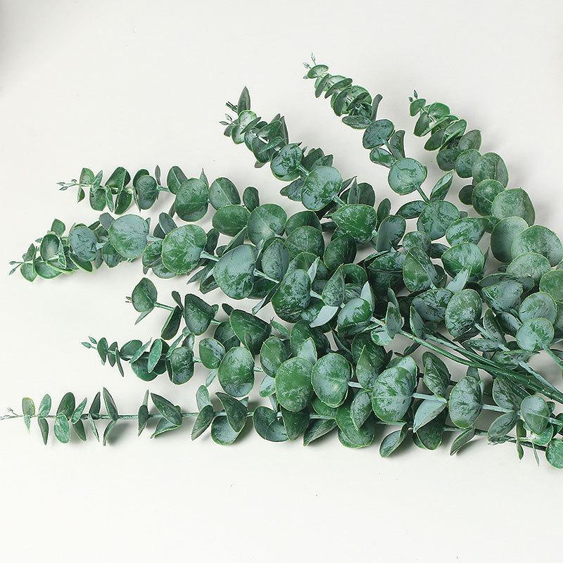 Single Simulated Eucalyptus Leaf Plant, Indoor Landscaping Forest Series Green Plants Money Leaves Green Leaves Artificial Flowers