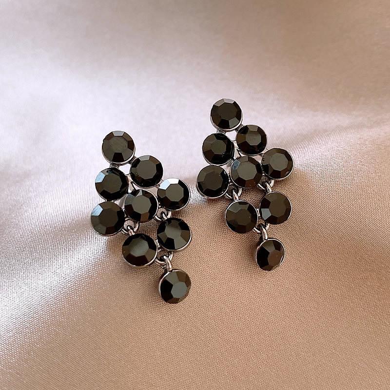 

Elegant Delicate Black Zircon Tassel Earrings Stud Earrings For Women Girl Cute Shiny Geometric Pendant Zircon