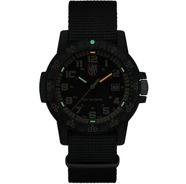 Часы Luminox XS.0333