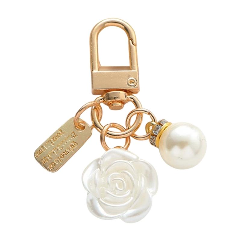 Trendy Pearls Heart Keychain Accessory Sturdy Heart Keychain With Pearls and Rose Charm For Social Event And Outings