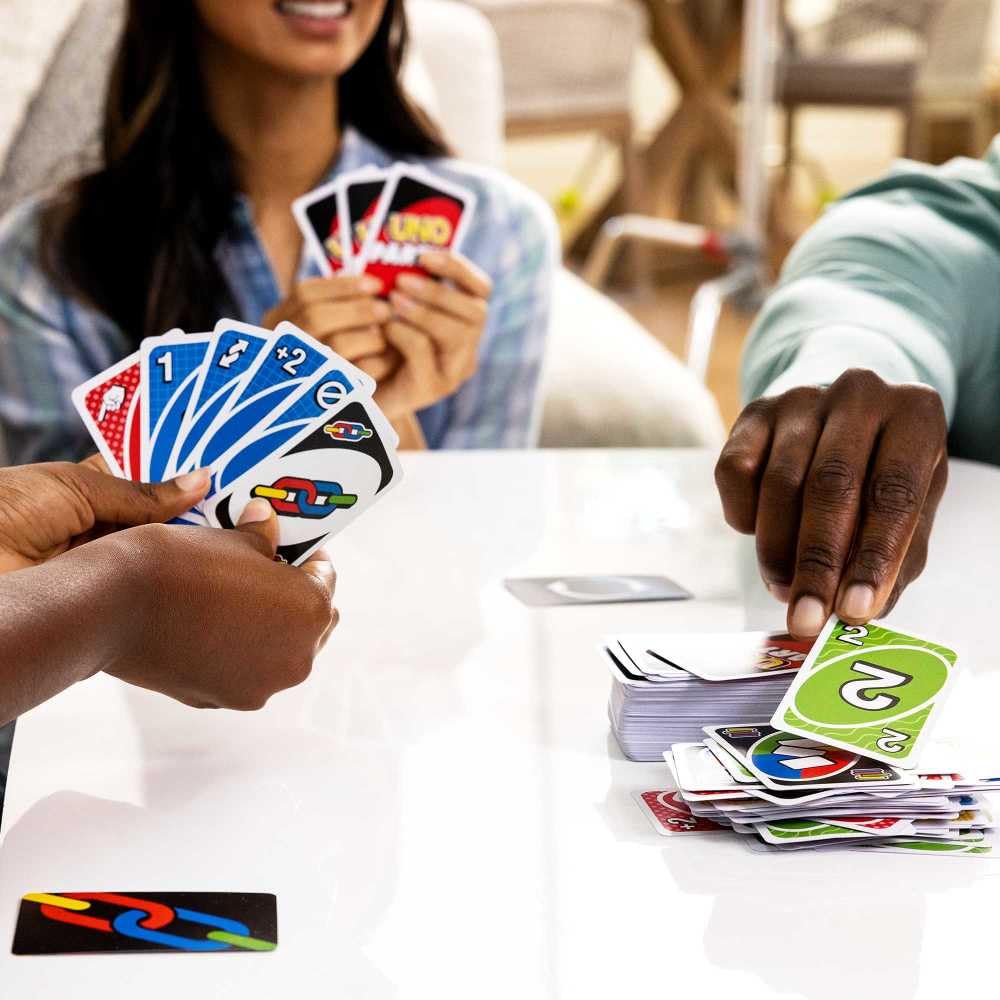Mattel Games UNO Party Card Game for 6-16 Players, Ages 7 and Up, HMY49