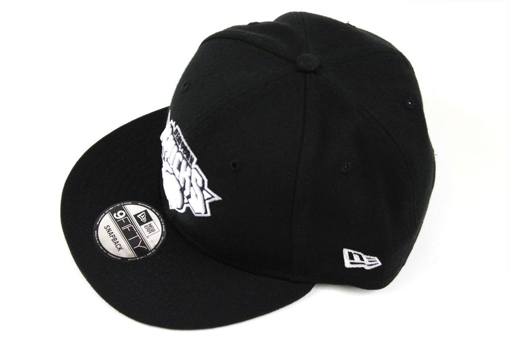 New Era 9Fifty Snapback Cap in Black NBA Eastern New York Knicks & White, Conference,
