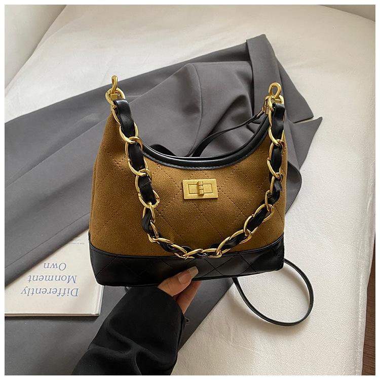 Premium diamond chain underarm bag women's 2025 new versatile retro messenger bag retro commuter dumpling bag