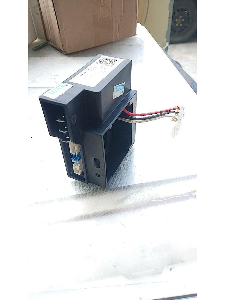 LC25B Kompresorový invertor do auta pro chladničku DC12/24V