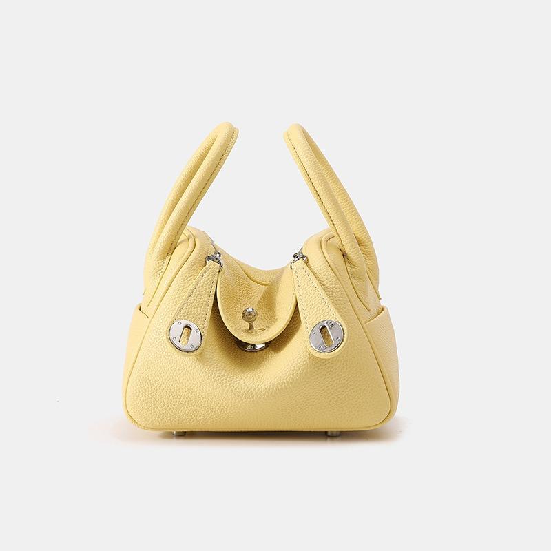 New Mini Cowhide Doctor Bag, Genuine Leather Women's Bag, Trendy Shoulder Oblique Span, Portable Pillow, Medicine Bag.